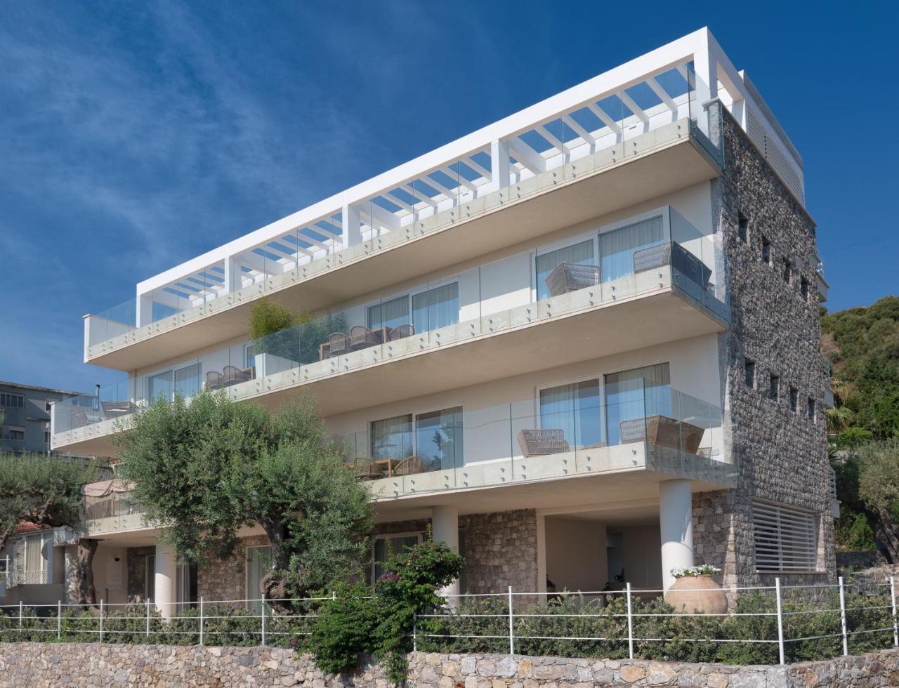 Iancu Charme 3* Taormina